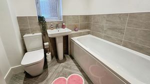 Photo 14- click for photo gallery